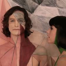 Somebody That I Used To Know